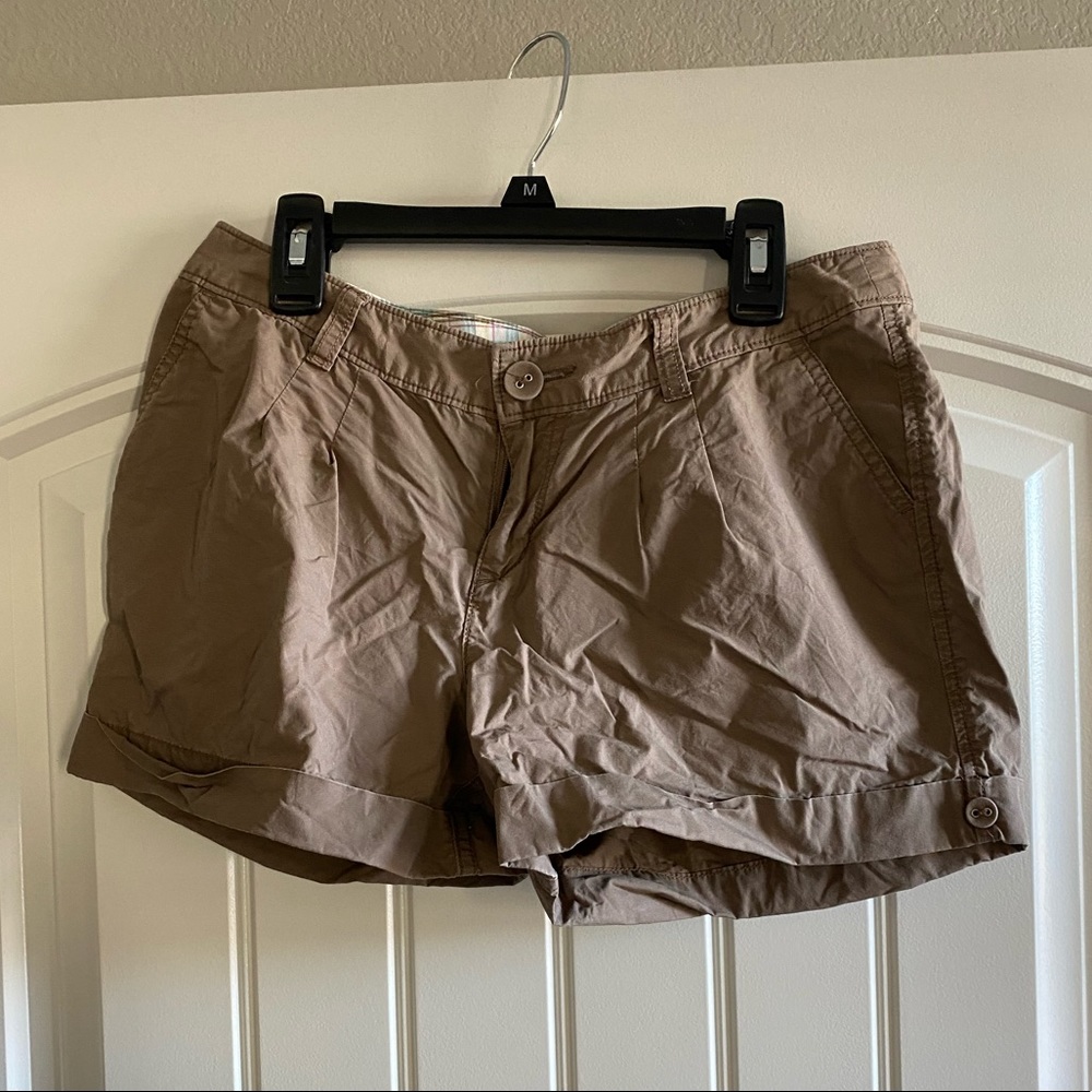 Brown shorts